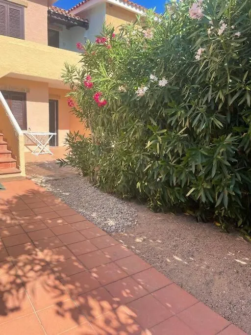 Apartament La Casa Al Mare Da Franca Cannigione Włochy